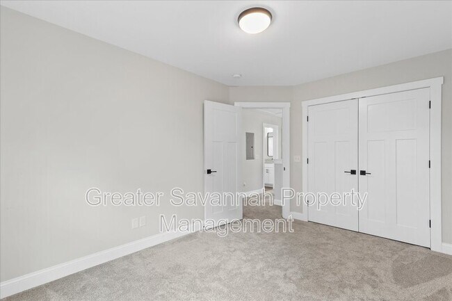 Building Photo - 45 Grove Park Dr