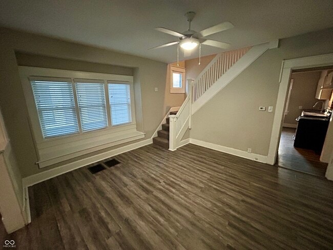 Building Photo - 1134 Lasalle St