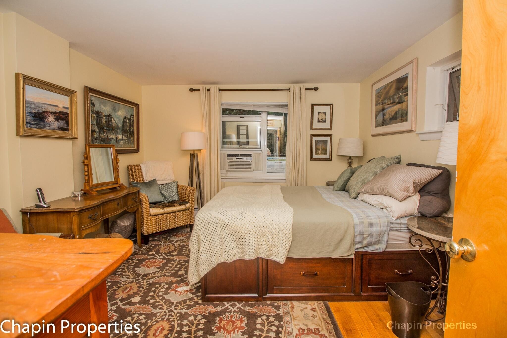 Building Photo - 79 Chestnut St