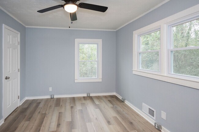 Building Photo - 3 Bedroom Home for Rent in Griffin, GA – $1,600/mo | 2 Bathrooms