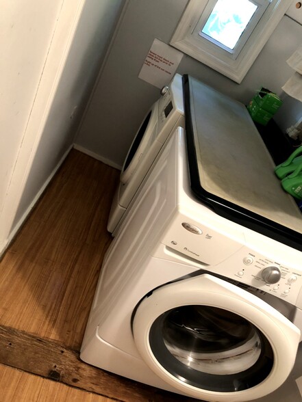 Full-size washer/dryer inside unit - 2088 Jones Rd