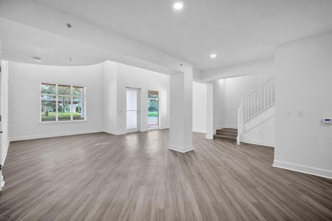 Building Photo - 4515 Main St