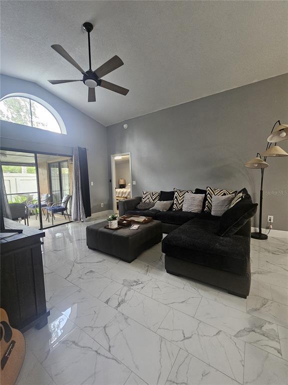 Building Photo - 2656 N Horseshoe Bay Dr