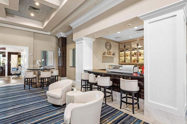 Building Photo - 16631 Chesapeake Bay Ct