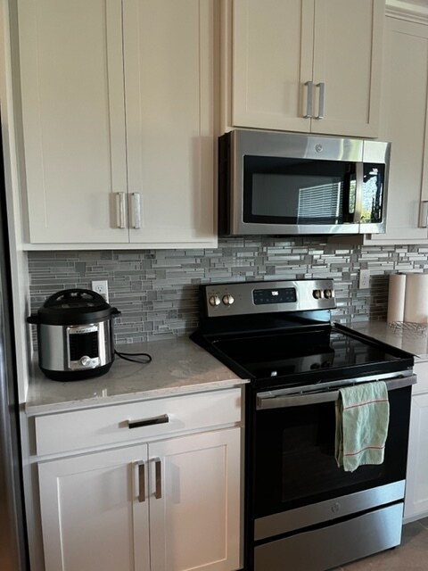 Building Photo - 3155 Streng Ln
