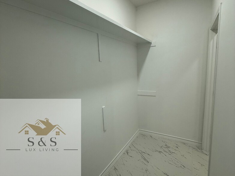 Building Photo - 11306 N 24th St