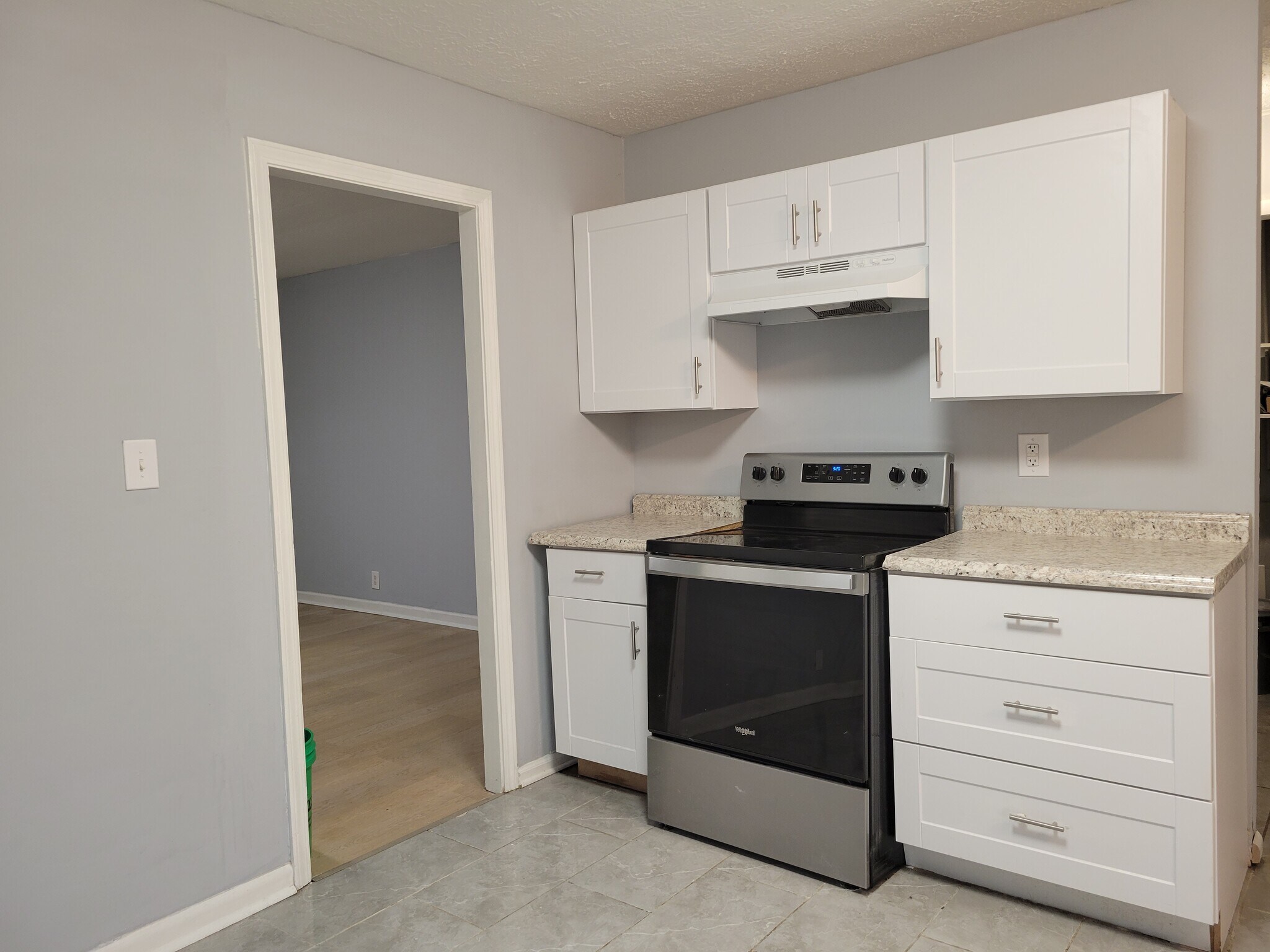 Building Photo - 7404 E 34th Plz