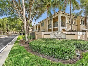 Building Photo - 2433 Centergate Dr