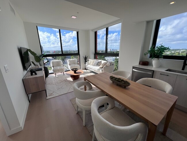 Building Photo - 161 NW 32nd St