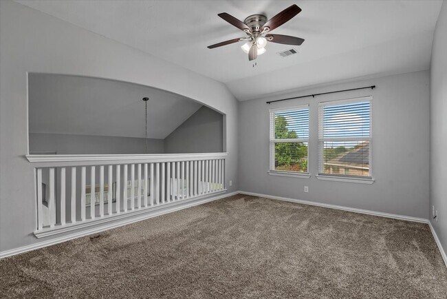 Building Photo - 32027 Steven Springs Dr