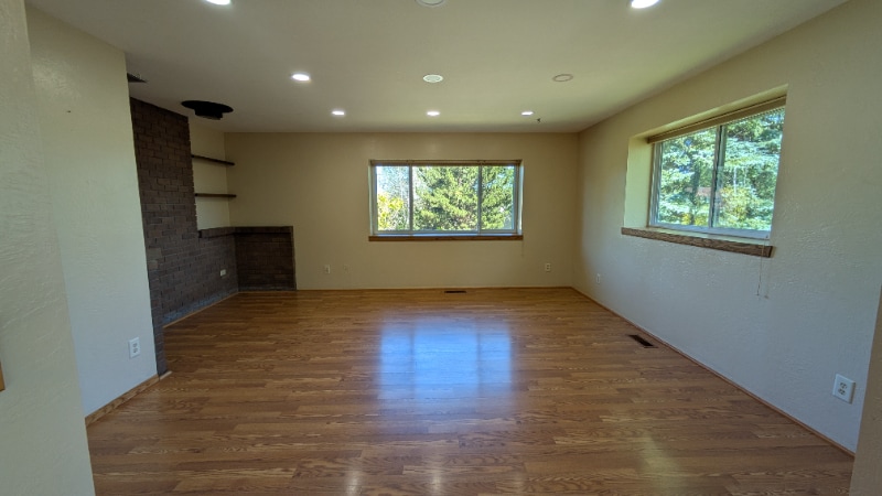 Building Photo - 1857 Conestoga St