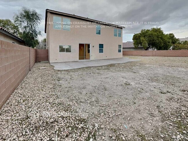 Building Photo - 4923 Charlo Dr