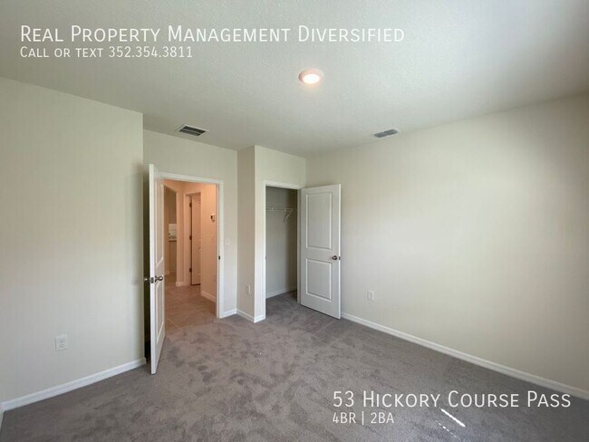 Building Photo - Lake Diamond North - Welcome Home