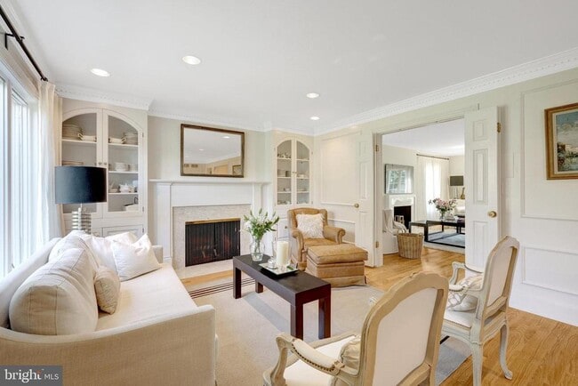 Building Photo - 6305 Dunaway Ct