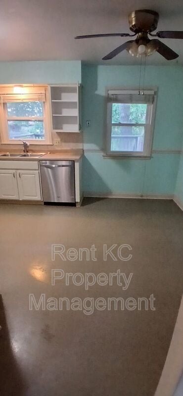 Building Photo - 513 NW 88th St