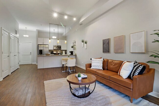 Building Photo - 256 N Addison Ave