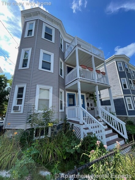 Building Photo - 11-15 Orrin St Unit #2