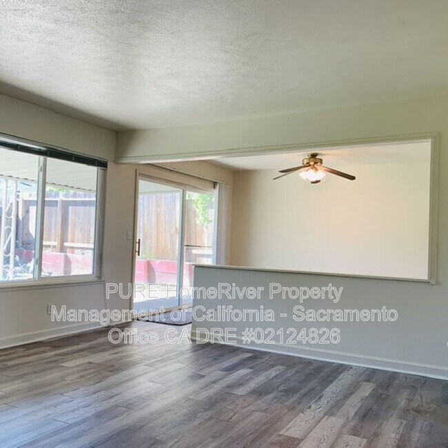 Building Photo - 5320 Andrea Blvd