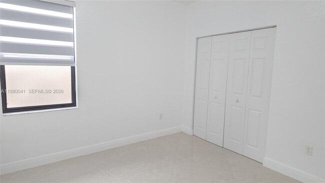 Building Photo - 3530 W 88th St