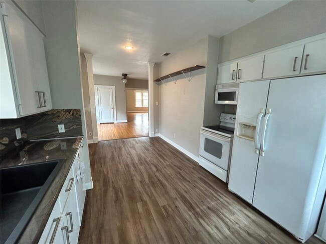 Building Photo - 1639 Norfolk St