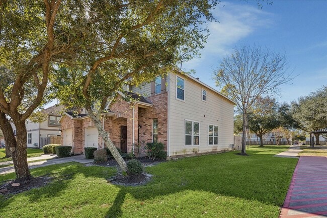 Building Photo - 8102 Fisher Glen Ln