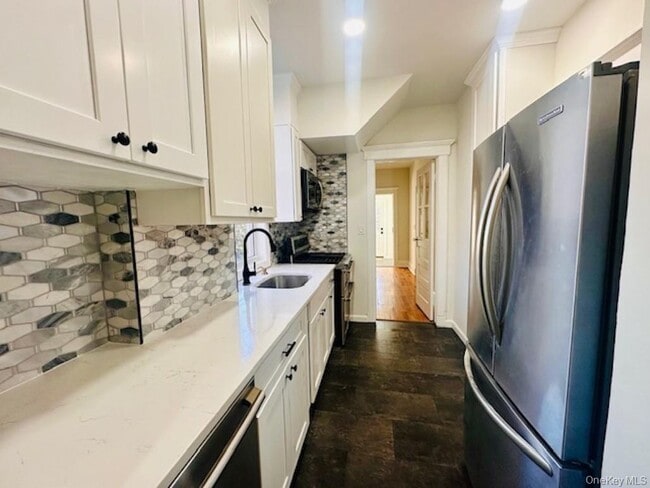 Building Photo - 5517 Fieldston Rd