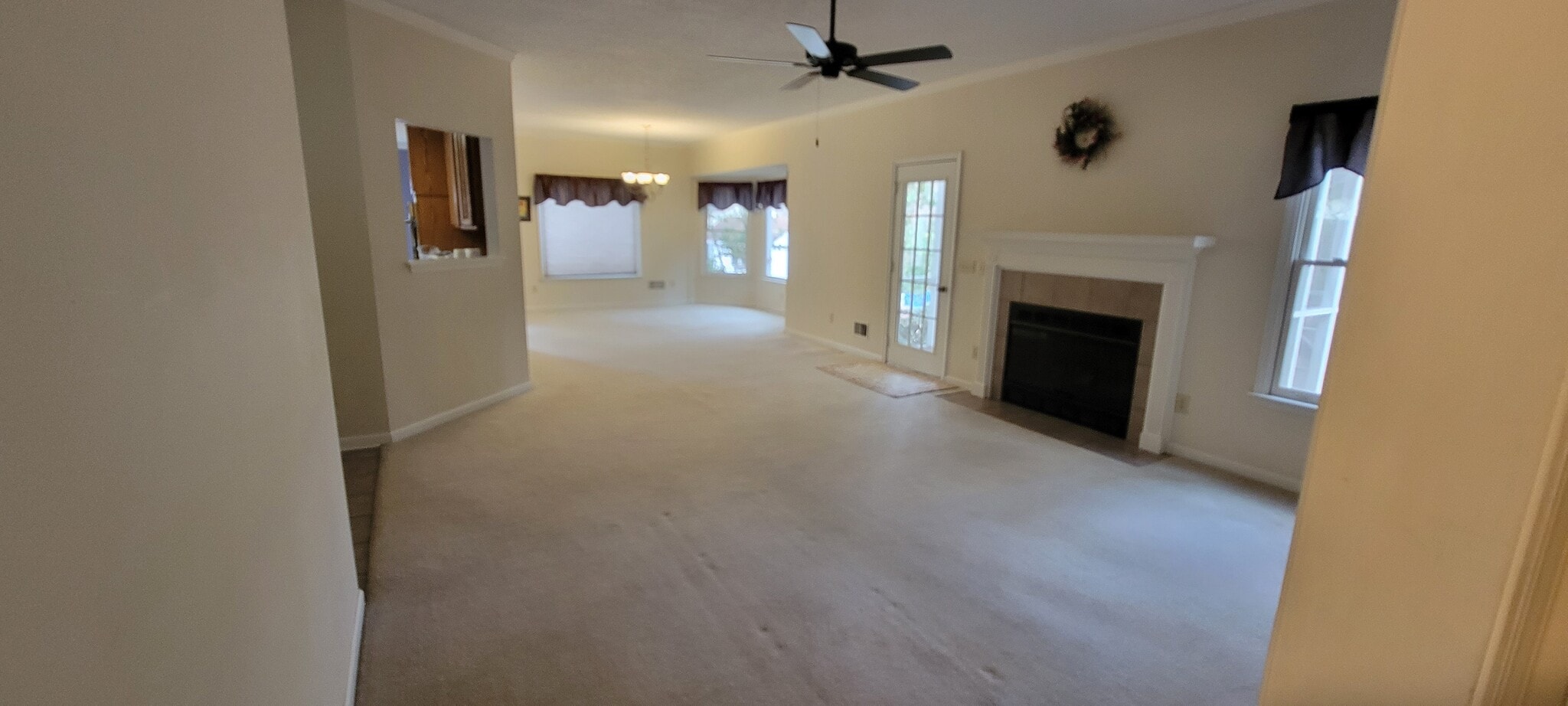 Building Photo - 105 Amick St