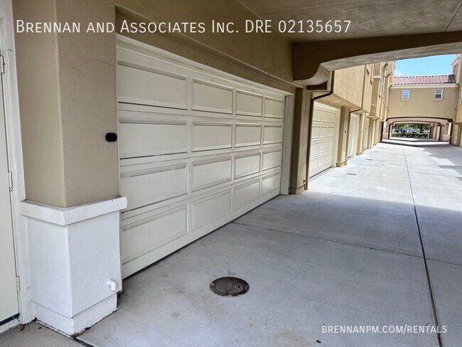 Building Photo - 2728 Farragut Rd