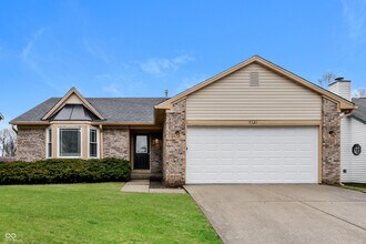 Building Photo - 4131 Robertson Ct