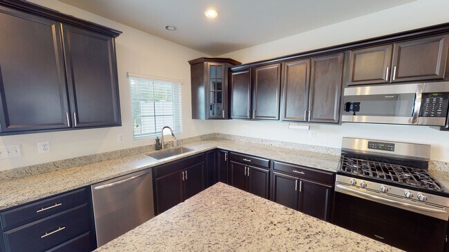 Building Photo - 11242 Saint Luke Drive - Move-in ready!