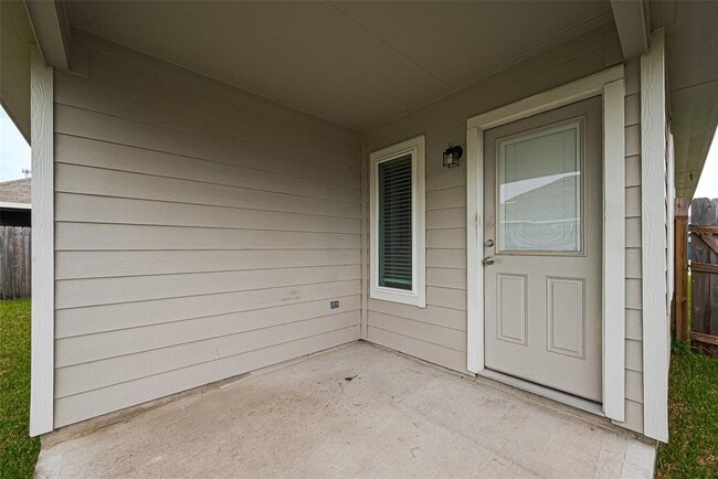 Building Photo - 22548 Cormorant Ct
