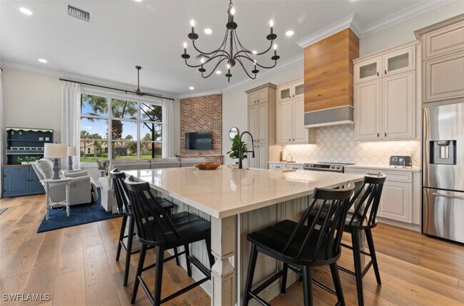 Building Photo - 8541 Peppertree Way