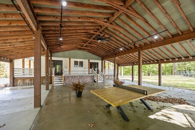 Building Photo - 13340 NC-33