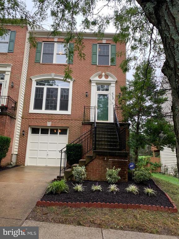 Building Photo - 25352 Herring Creek Dr