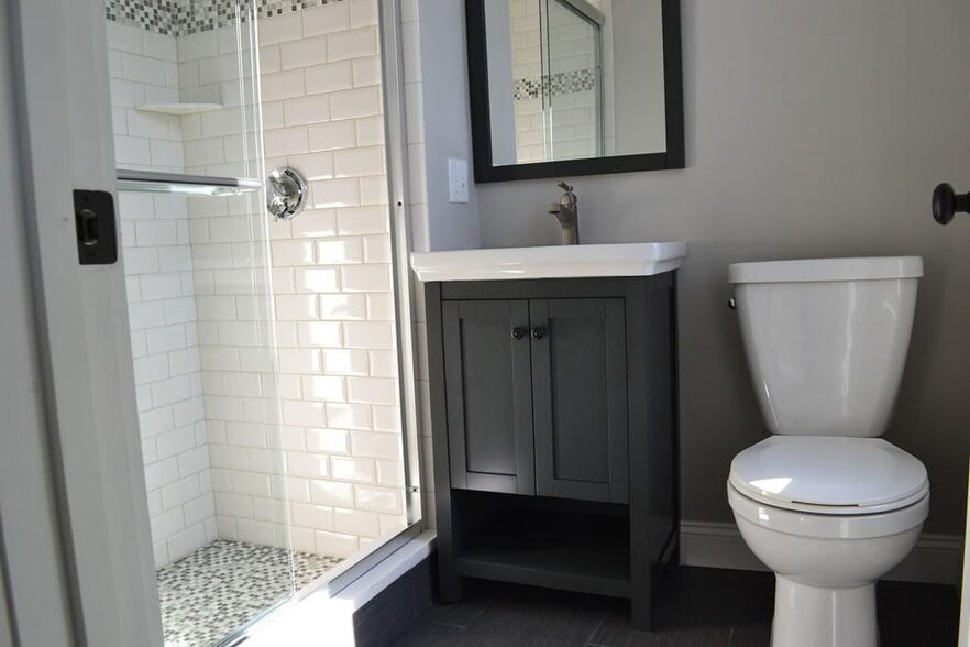 Building Photo - 23 Alston St