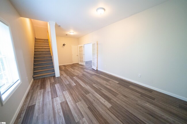 Building Photo - 200 Tumbleweed Terrace