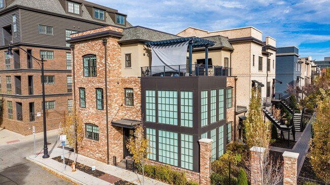 Primary Photo - 100 Normandy Ave