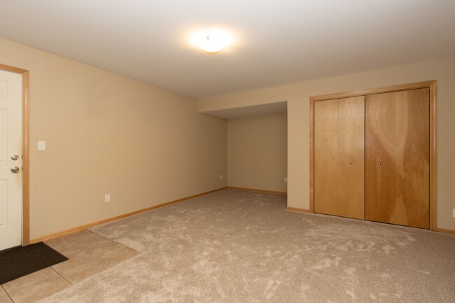 Basement - 1894 N Dubuque Rd