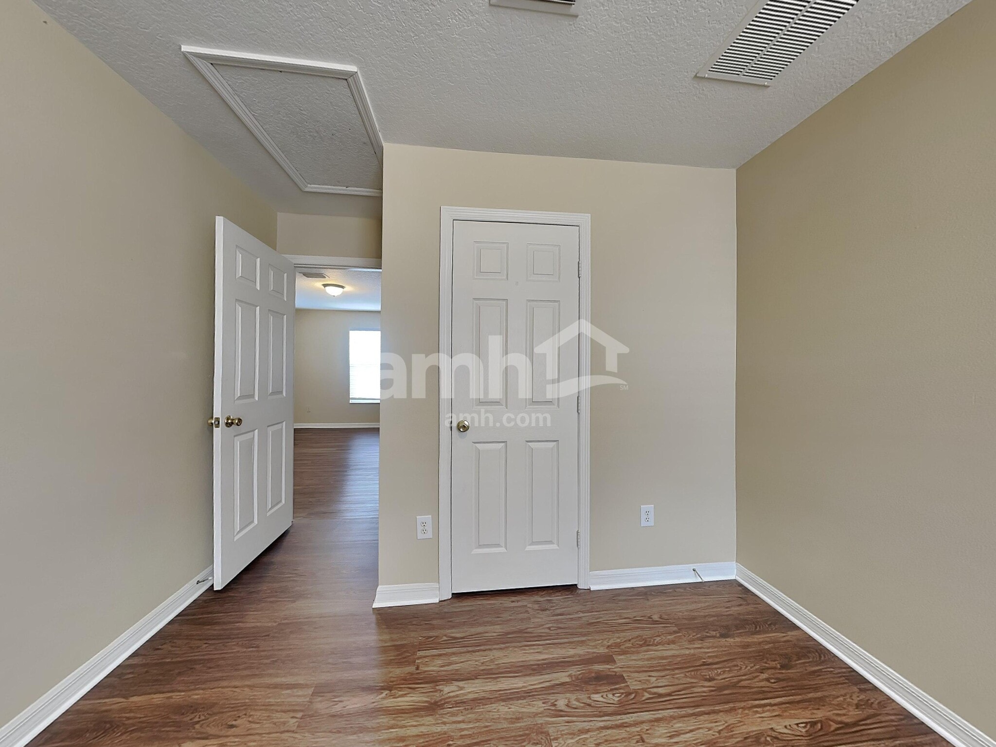 Building Photo - 12012 Citrus Leaf Dr