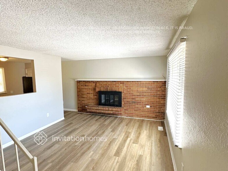 Building Photo - 3361 S Winston St