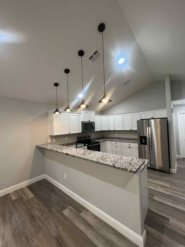 Building Photo - For Rent in Webb City – Brand New Home! 3 ...