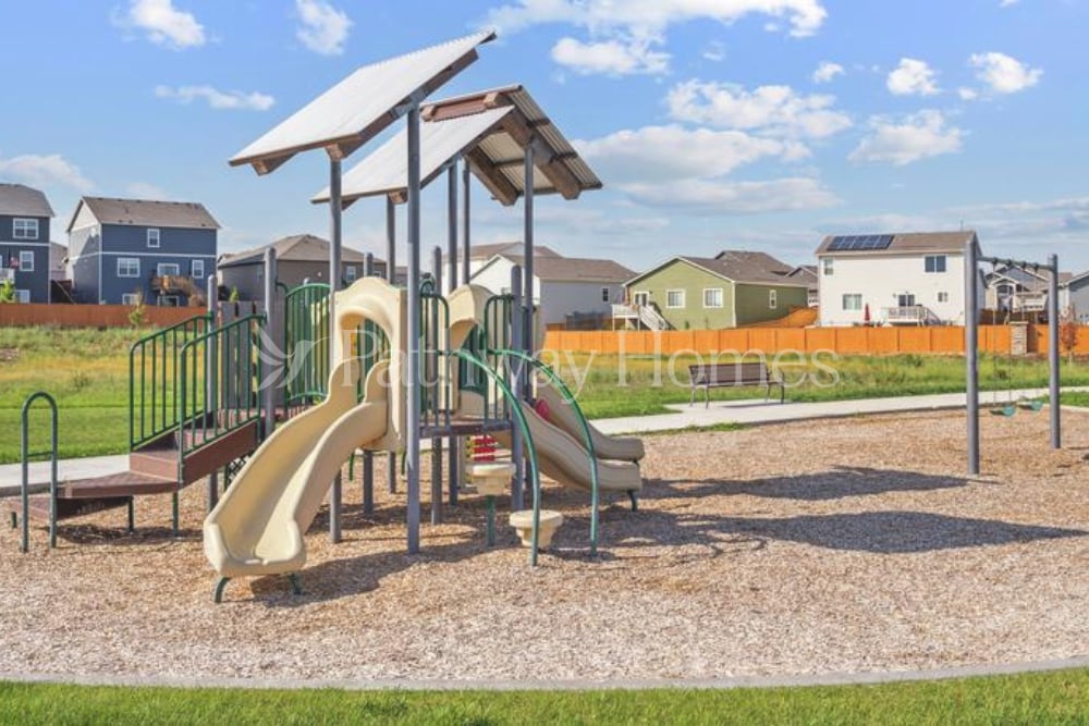 Building Photo - 963 Cascade Falls St