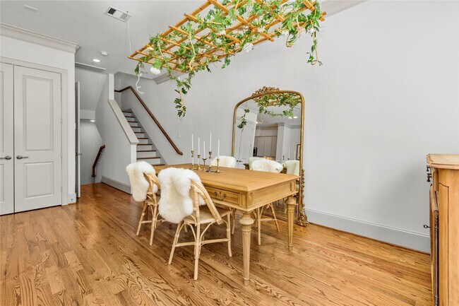 Building Photo - 3302 Audley St