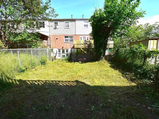 Building Photo - 8018 Chelwynde Ave