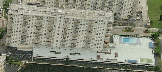 Building Photo - 290 174th St