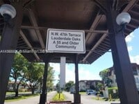 Building Photo - 2901 NW 47th Terrace