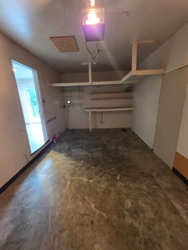 Building Photo - 4209 Defoe Dr