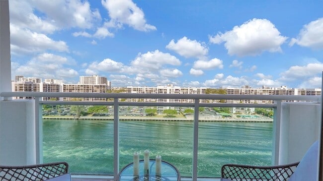 Building Photo - 3000 S Ocean Dr