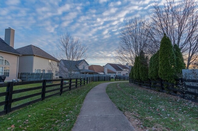 Building Photo - 632 Vonbryan Trace