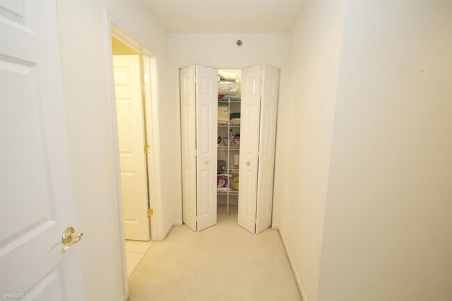 Building Photo - 2 br, 2 bath Condo - Tuscany Terrace